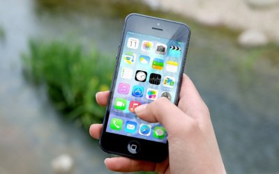 Two tax-free mobiles – HMRC amends guidance
